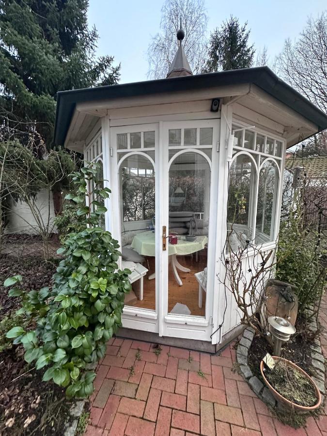 Souterrain Appartement Im Geteviertel Бремен Екстериор снимка