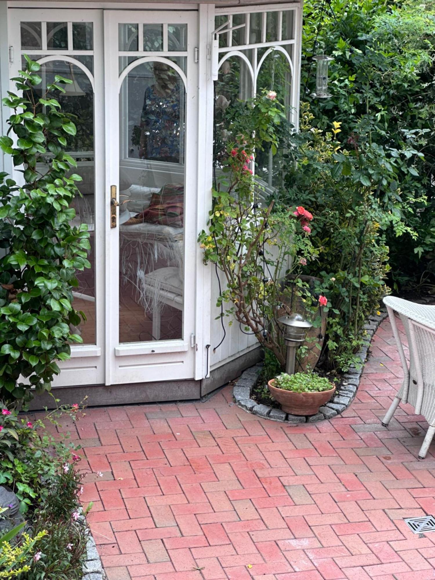 Souterrain Appartement Im Geteviertel Бремен Екстериор снимка
