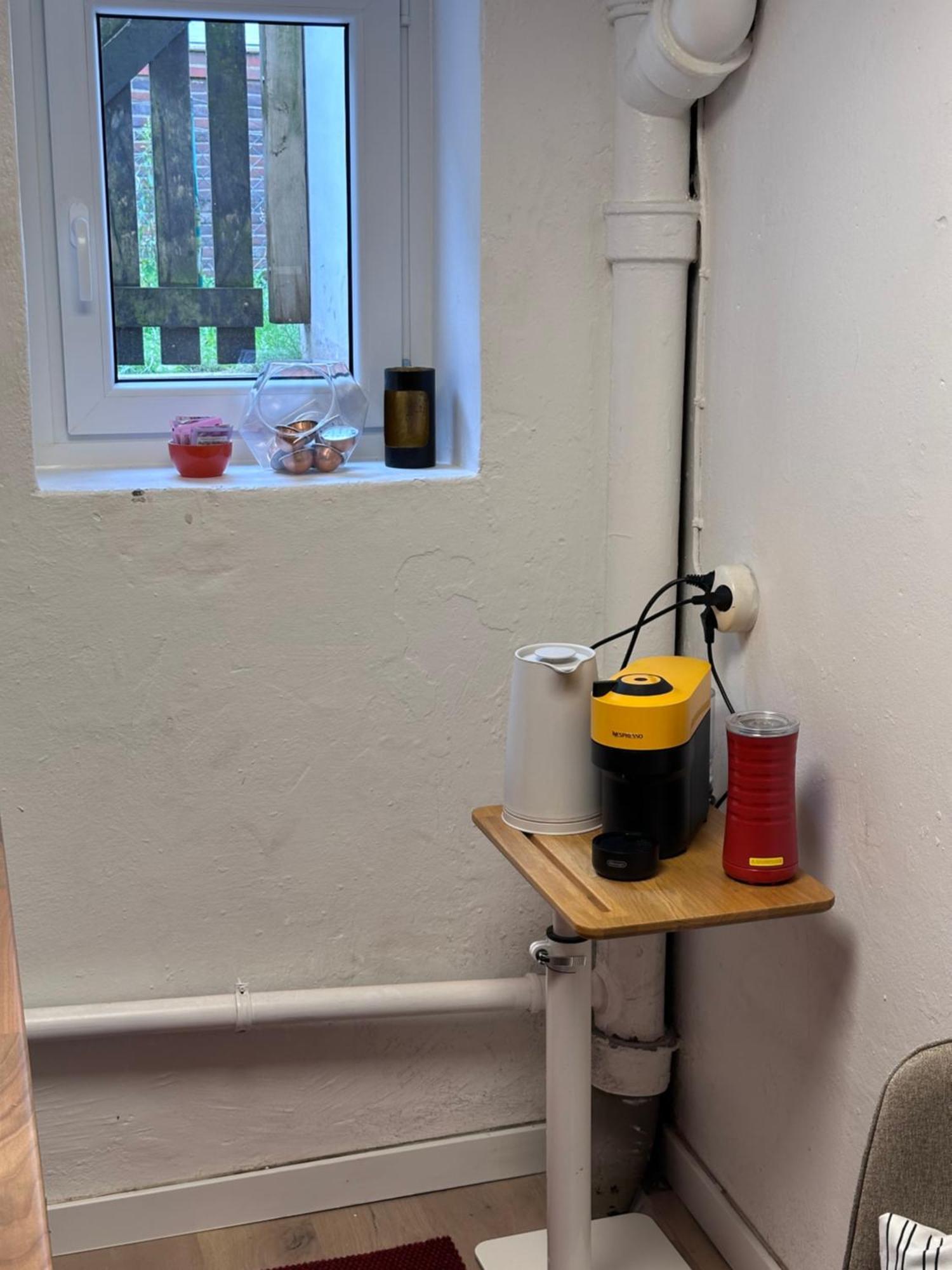Souterrain Appartement Im Geteviertel Бремен Екстериор снимка